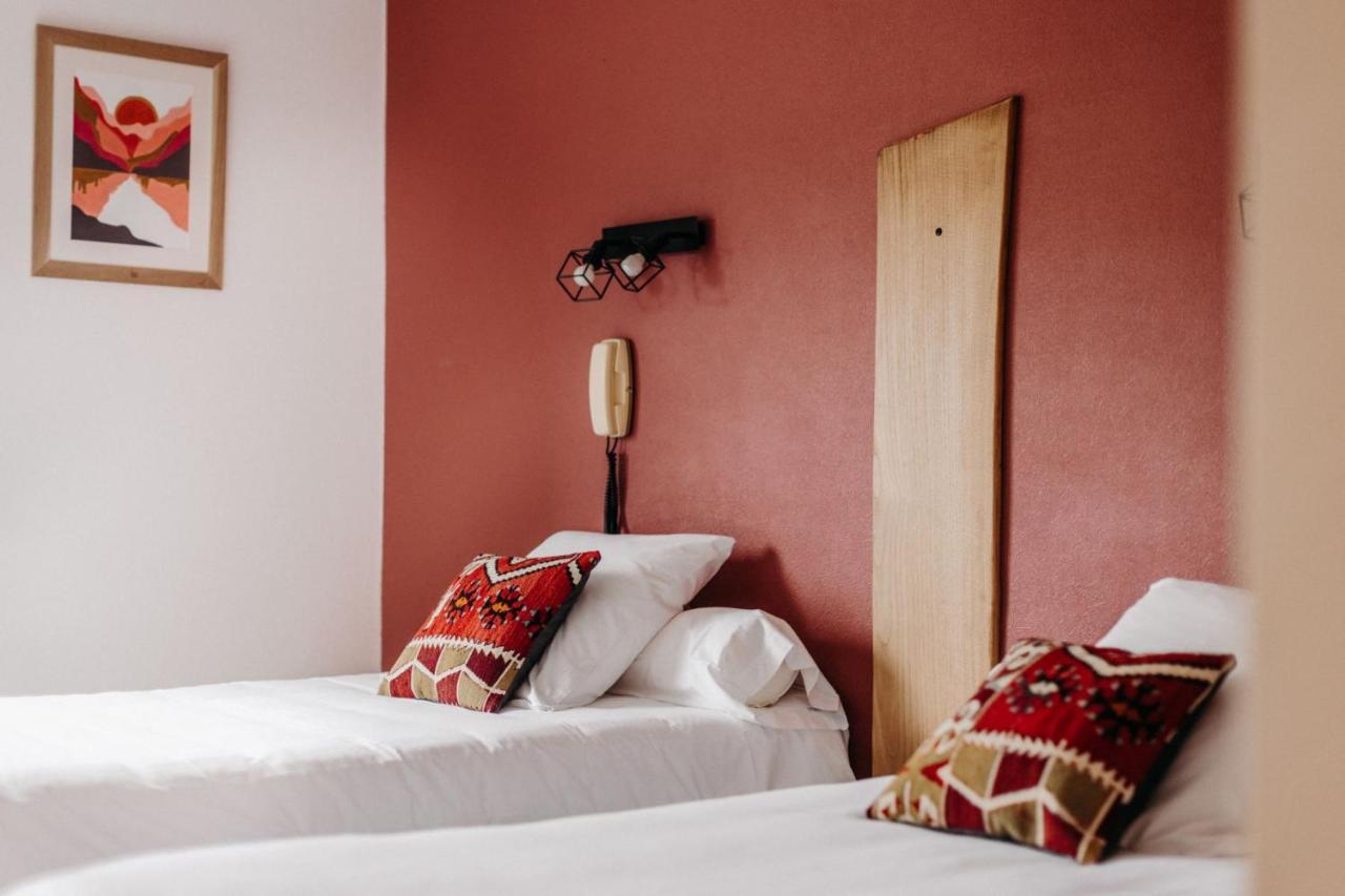 Logis Hotel Restaurant Espelletenia Larceveau-Arros-Cibits Eksteriør billede