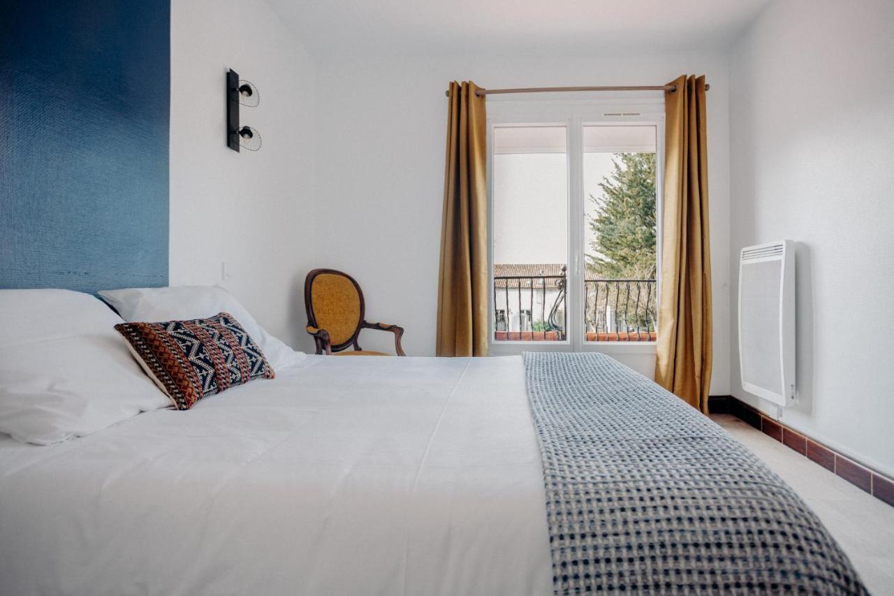Logis Hotel Restaurant Espelletenia Larceveau-Arros-Cibits Eksteriør billede